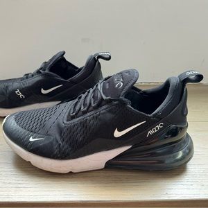 Nike Air Max 270 - Size 11 US Men’s - Color: Black/White